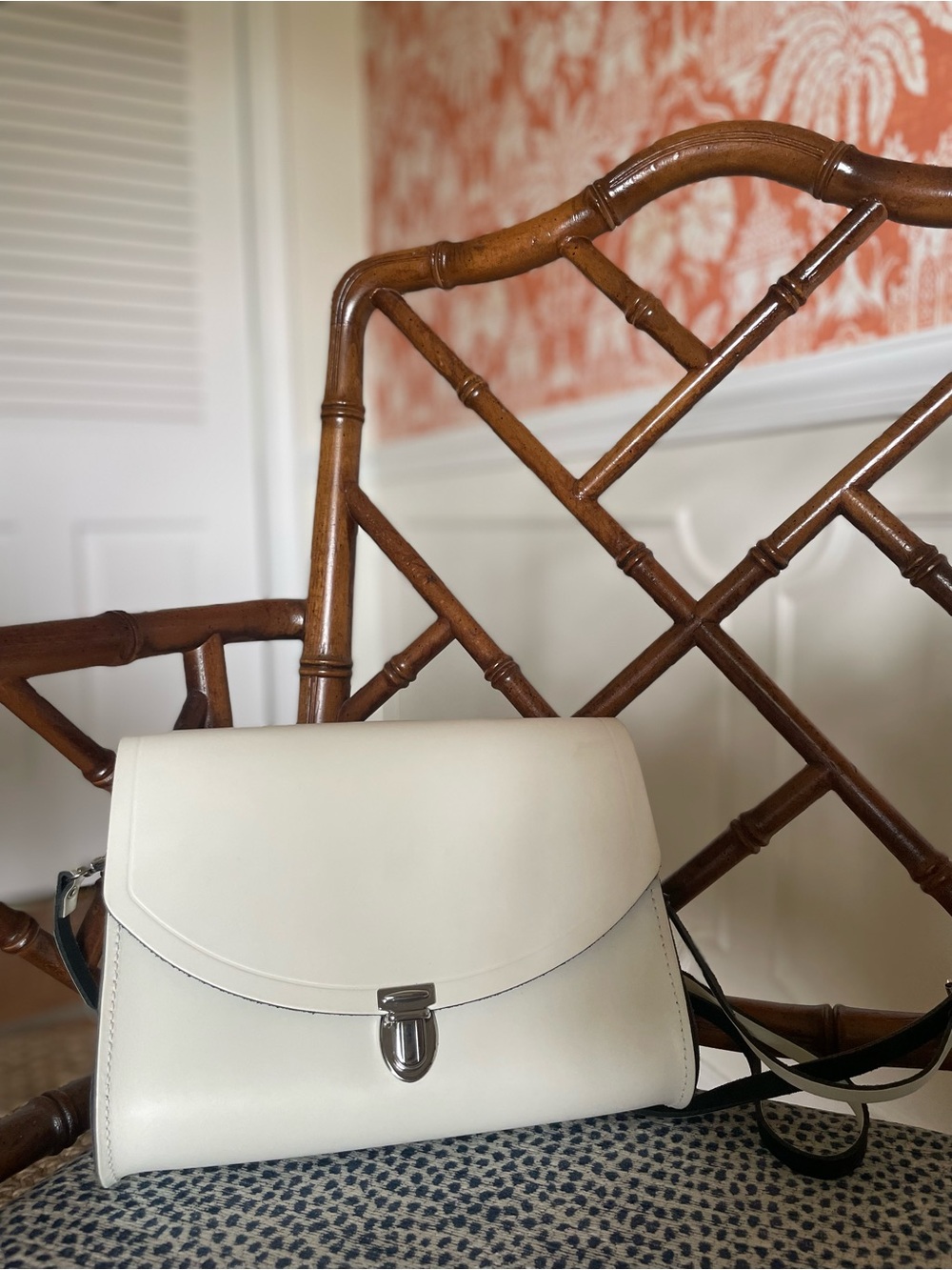 The Cambridge Satchel Company White Leather Crossbody with Silver Hardware - Picture 3 of 11